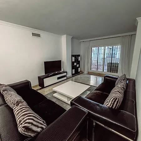Апартаменты With Pool And Big Terrace With Pool View And Near To Марбелья