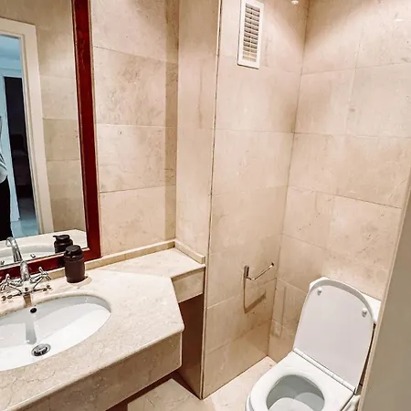 Lejlighed With Pool And Big Terrace With Pool View And Near To Marbella